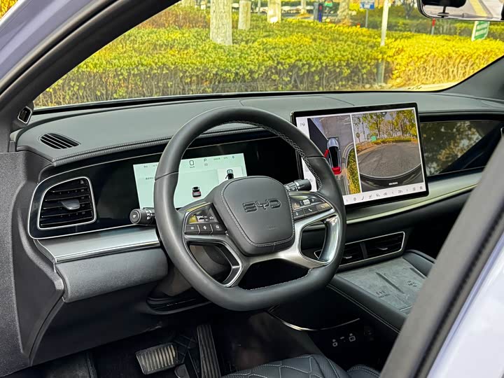 Фото 7 - BYD Sea Lion 07 EV