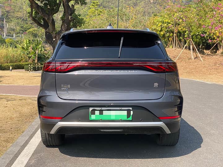 Фото 8 - BYD Tang Hybrid/EV