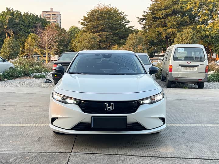 Фото 2 - Honda Integra