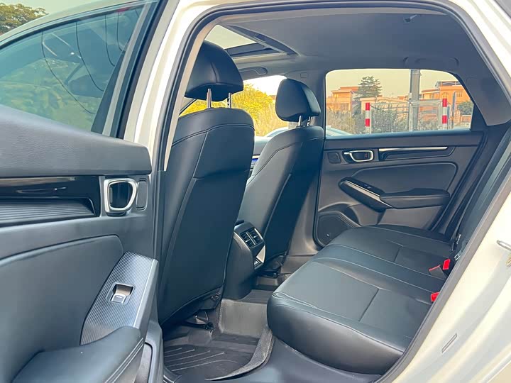 Фото 5 - Honda Integra