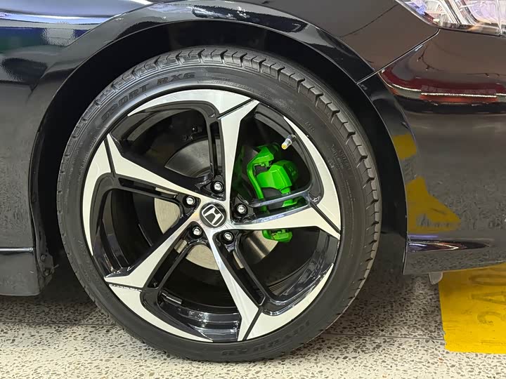 Фото 6 - Honda Inspire