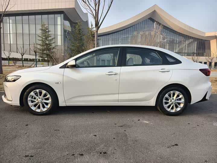 Фото 2 - Chevrolet Monza