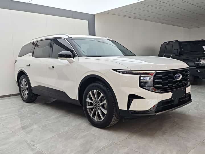 Фото 3 - Ford Edge