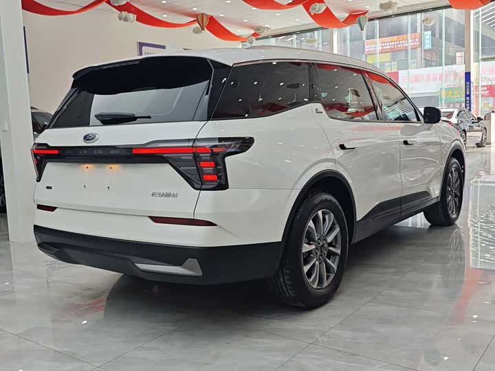Фото 6 - Ford Edge