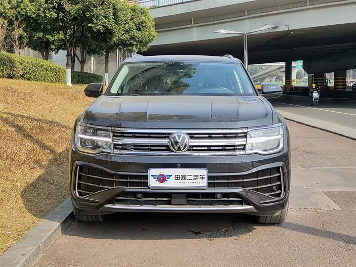 Фото 2 - Volkswagen Teramont Pro