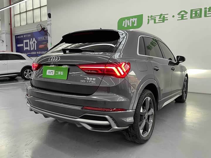 Фото 5 - Audi Q3