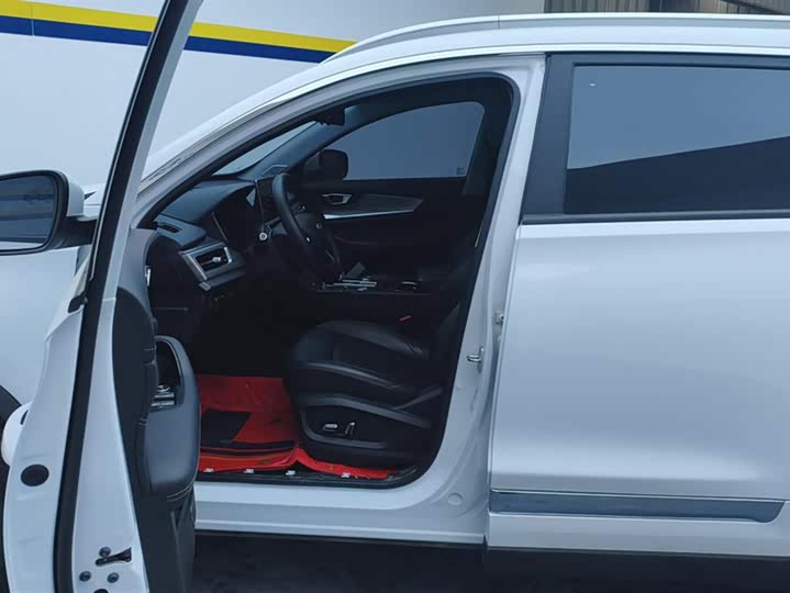 Фото 9 - Chery Tiggo 8