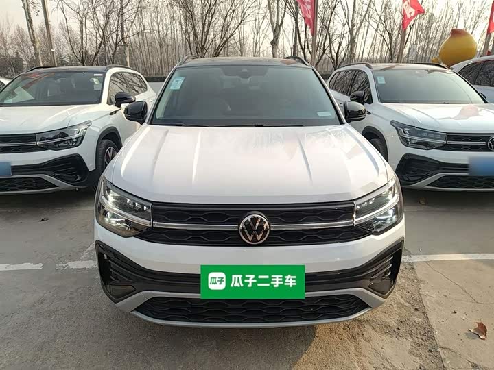 Фото 3 - Volkswagen Tharu