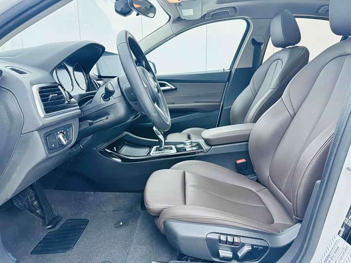 Фото 9 - BMW 1 Series