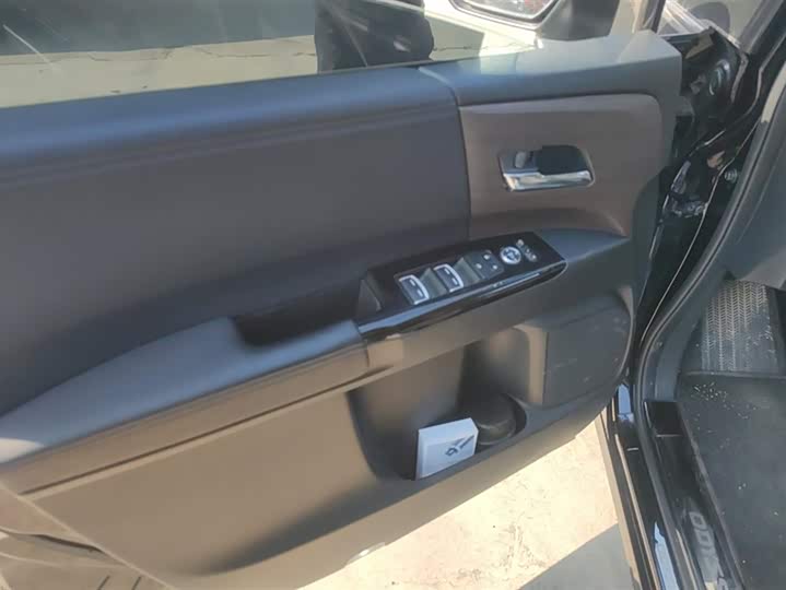 Фото 7 - Honda Odyssey