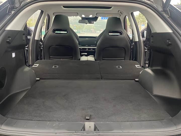 Фото 8 - Changan Oshan Z6