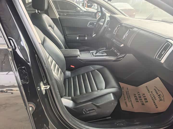 Фото 4 - Citroen C6