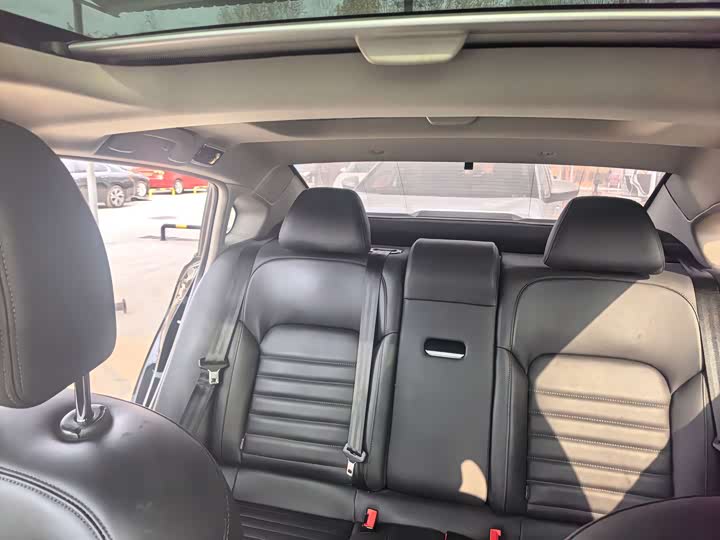 Фото 5 - Citroen C6