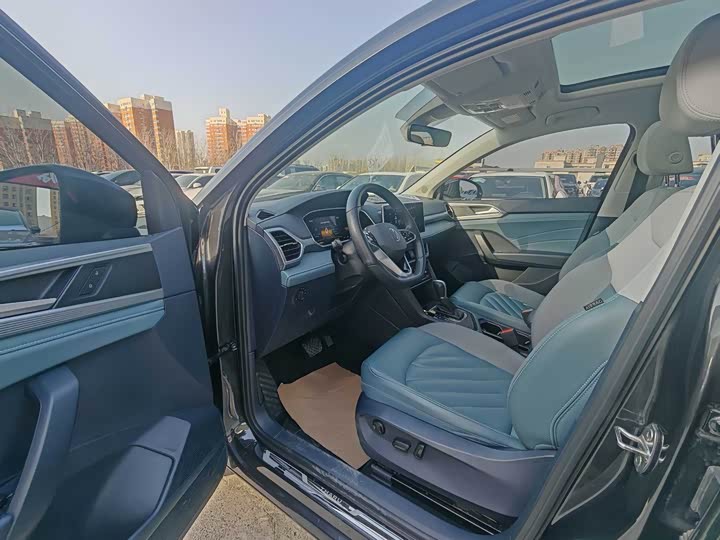 Фото 4 - Volkswagen Tharu