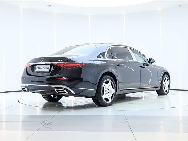Фото 5 - Mercedes-Benz Maybach S-Class