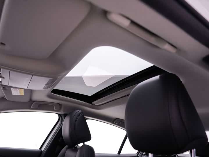 Фото 7 - Mazda 3 (Axela)