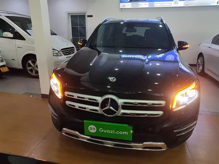 Фото 3 - Mercedes-Benz GLB-Class