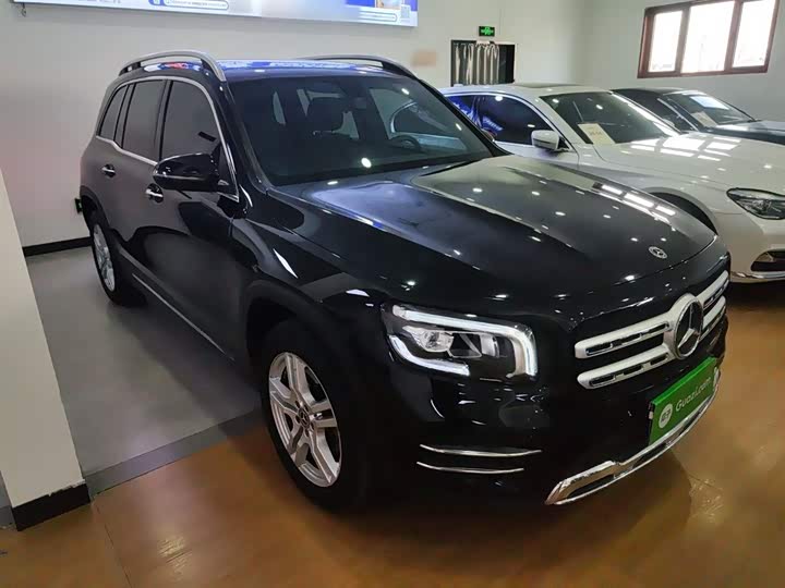 Фото 4 - Mercedes-Benz GLB-Class