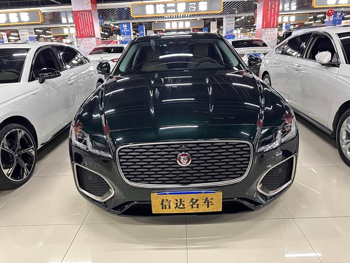 Фото 2 - Jaguar XF L