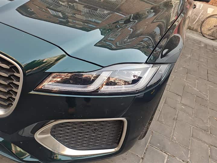 Фото 5 - Jaguar XF L