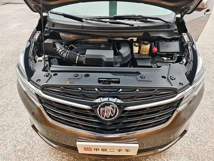 Фото 7 - Buick GL8 ES