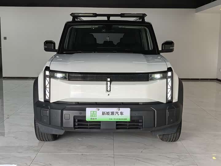 Фото 5 - Chery iCar 03