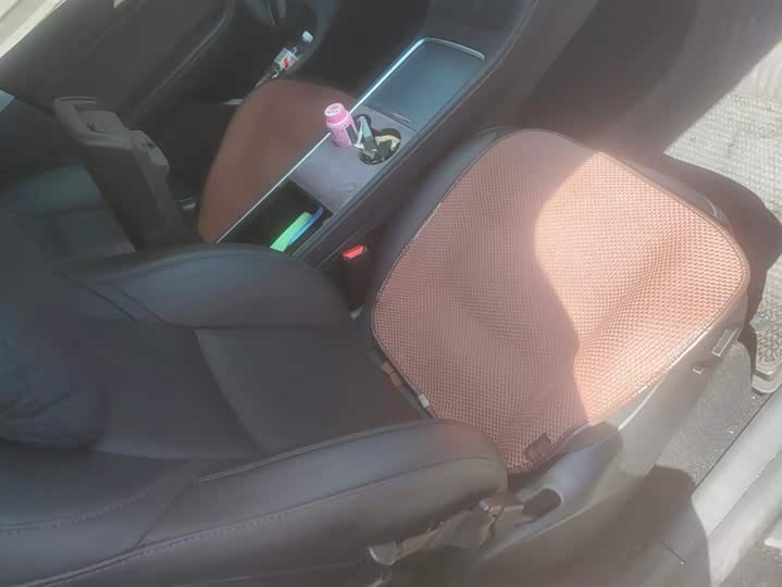 Фото 8 - Tesla Model Y