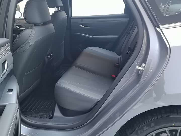 Фото 8 - BYD Qin Plus