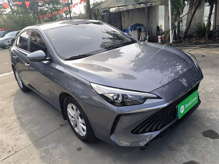Фото 4 - Roewe i5