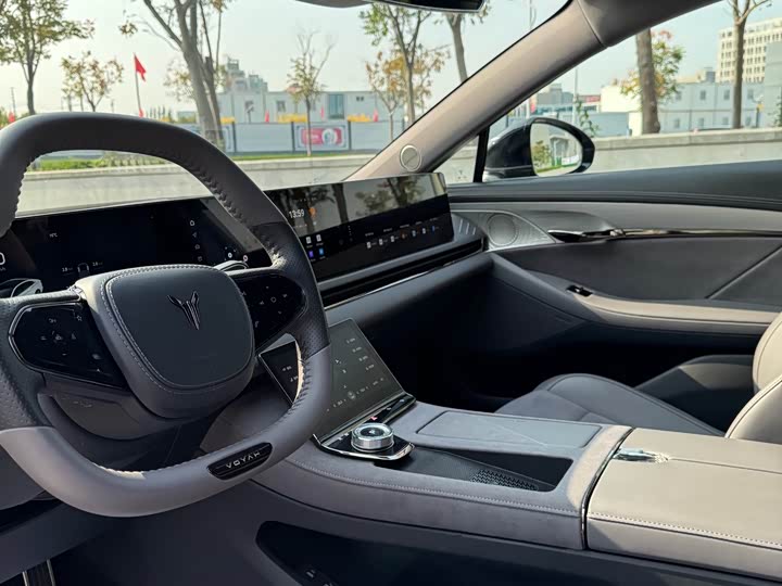 Фото 6 - Voyah Passion