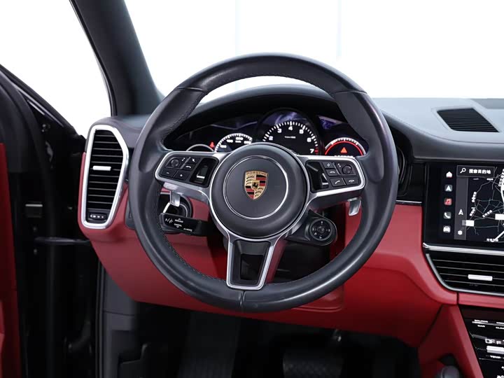 Фото 4 - Porsche Cayenne