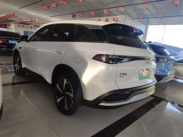 Фото 5 - BYD Sea Lion 05 DM-i Hybrid