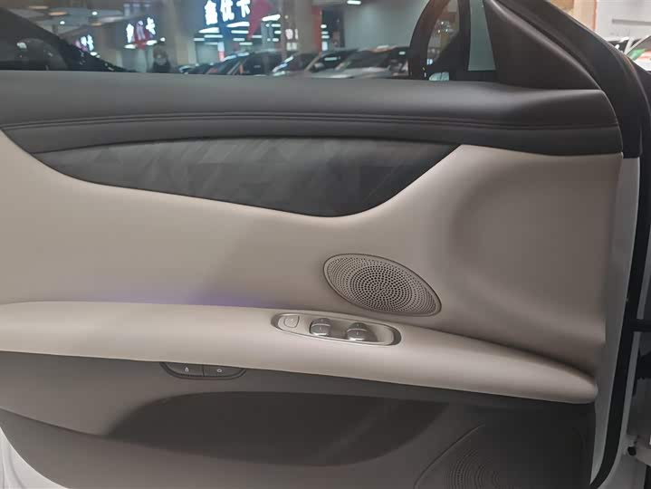 Фото 7 - IM motors L6