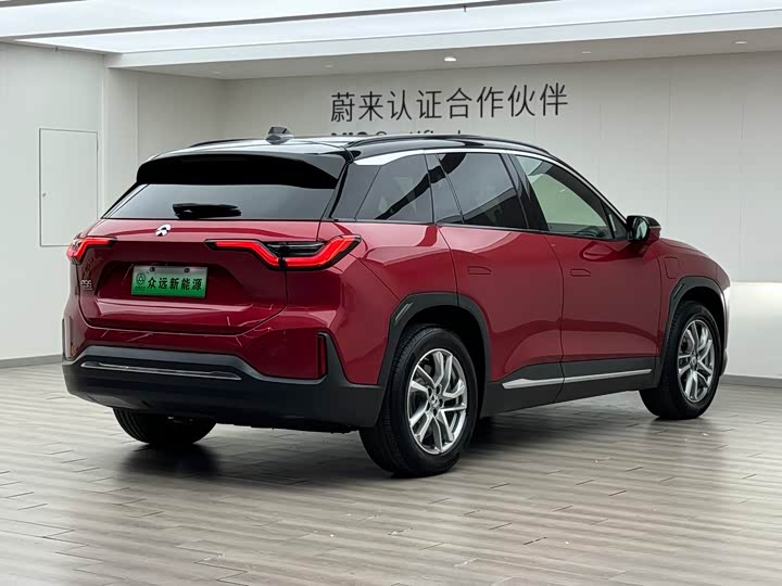 Фото 6 - Nio ES6