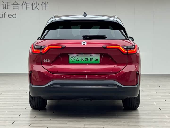 Фото 7 - Nio ES6