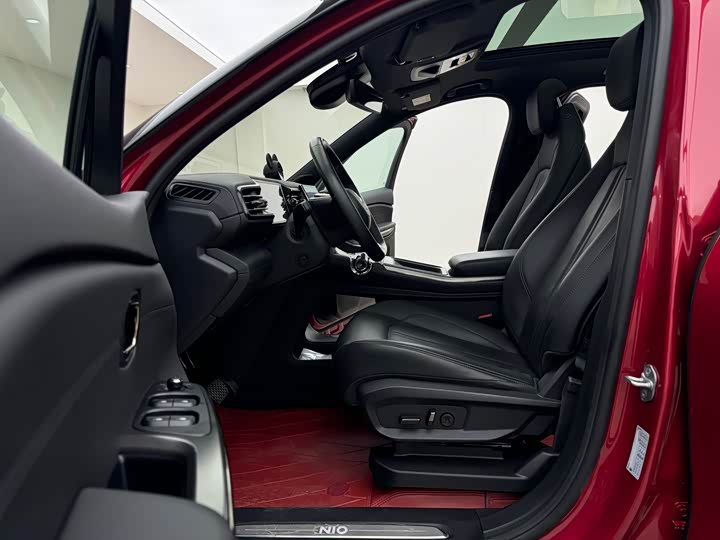 Фото 9 - Nio ES6