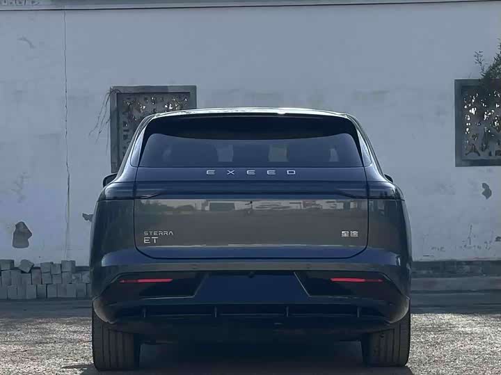 Фото 3 - Exeed Sterra ET