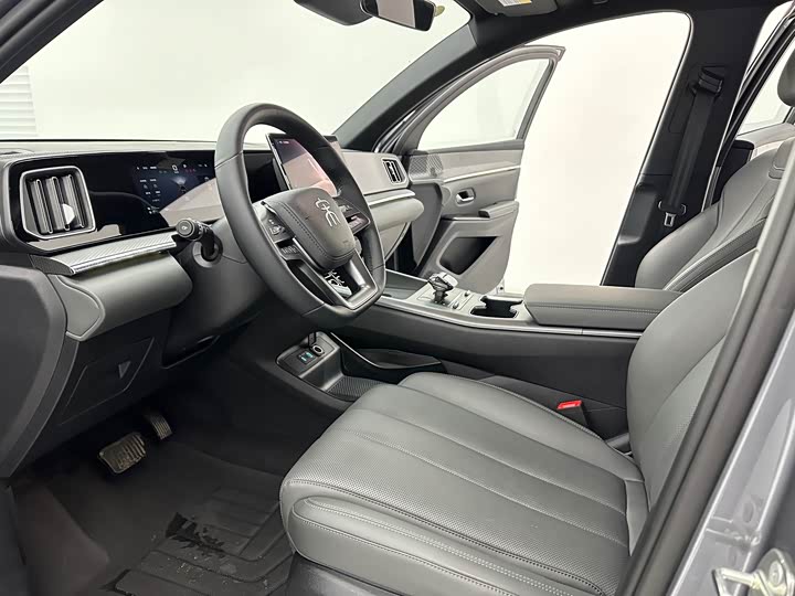 Фото 9 - BYD Song Pro Hybrid