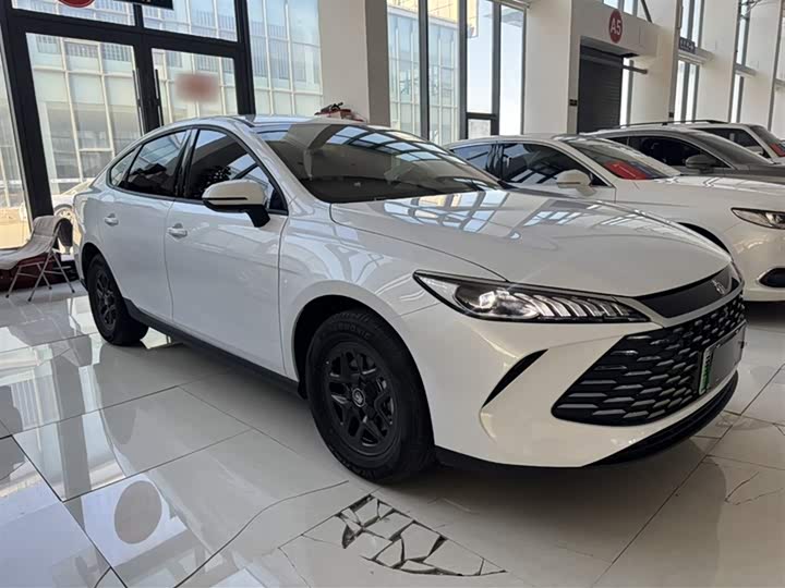 Фото 8 - BYD Qin Plus