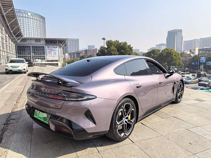 Фото 6 - Xiaomi SU7