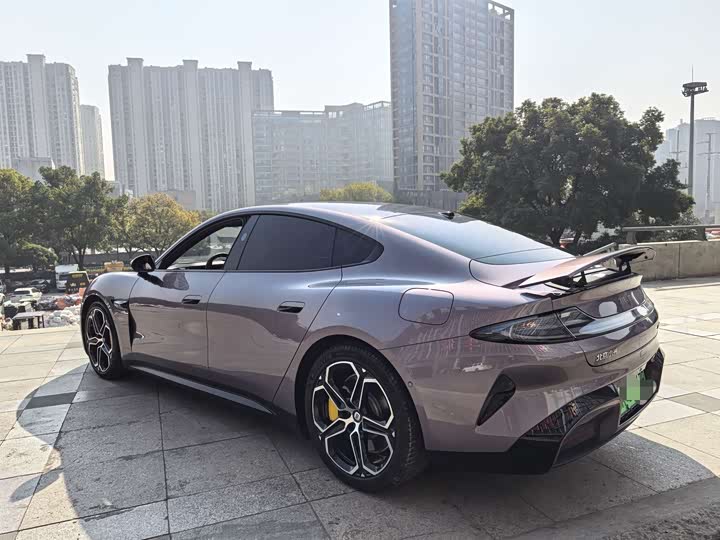 Фото 8 - Xiaomi SU7