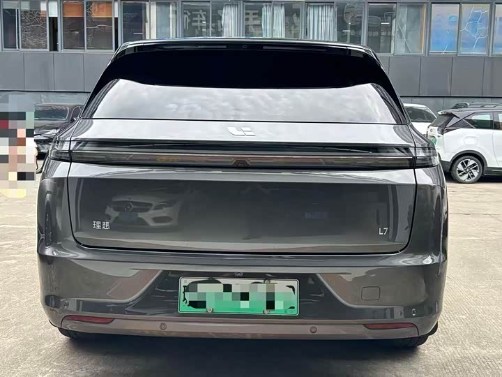 Фото 8 - LiXiang L7