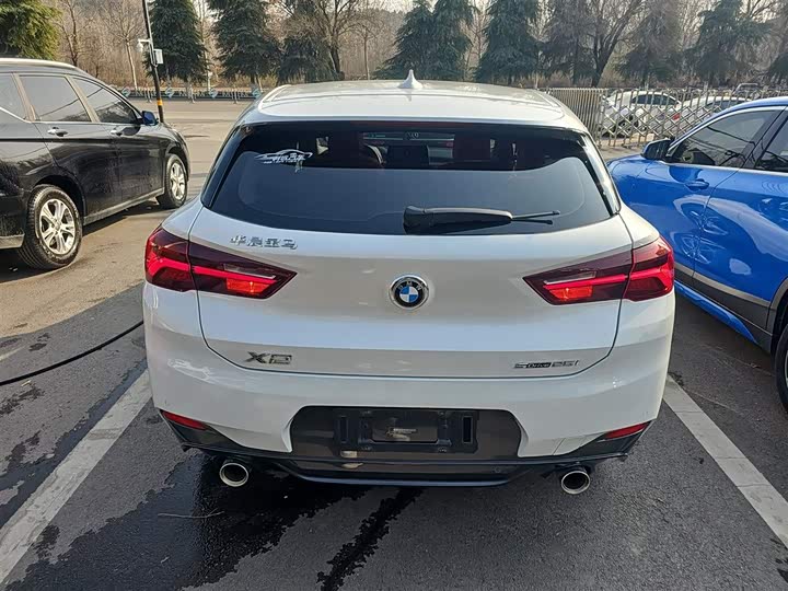Фото 6 - BMW X2