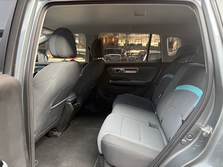 Фото 6 - GAC Aion Y