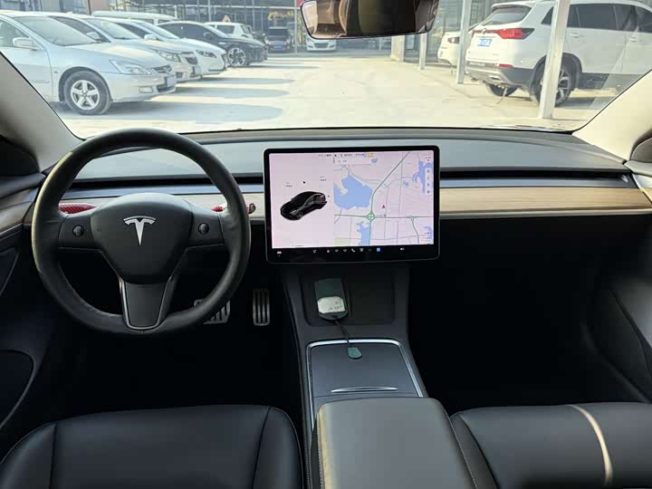 Фото 5 - Tesla Model 3