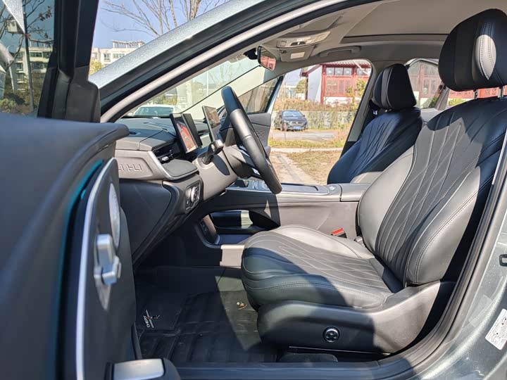 Фото 5 - Chery Fulwin A8L