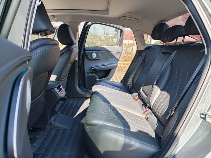 Фото 6 - Chery Fulwin A8L