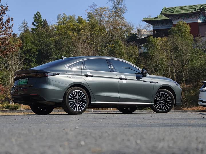 Фото 8 - Chery Fulwin A8L