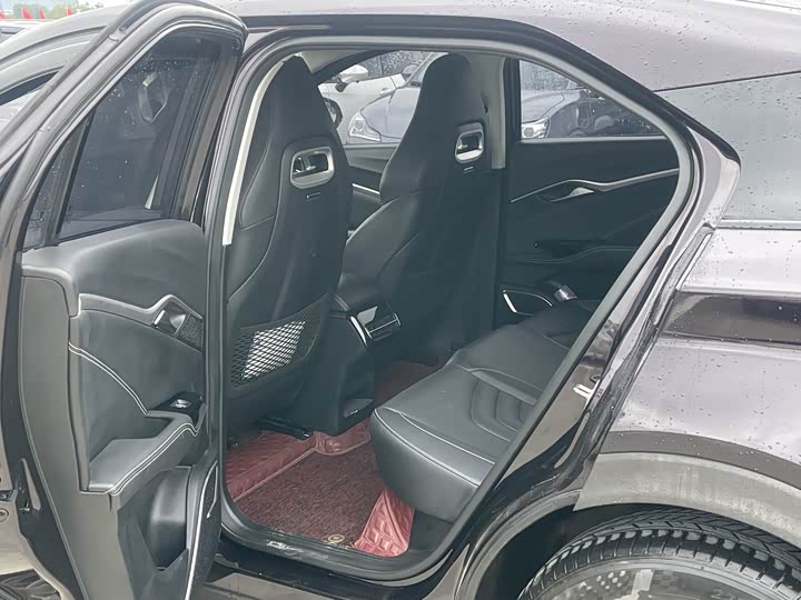 Фото 9 - Hozon U