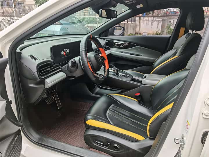 Фото 4 - GAC Trumpchi Empow R